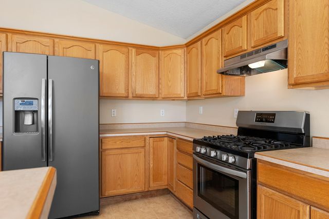 10239 Country Meadows Drive NW, Albuquerque, NM 87114