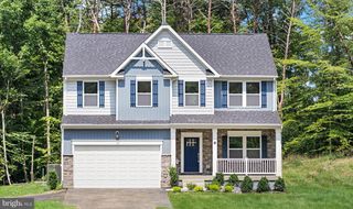8 TIMBERIDGE DR, Fredericksburg, VA 22406