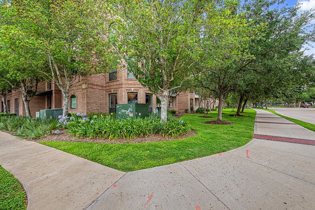 2299 Lone Star Drive 404, Sugar Land, TX 77479