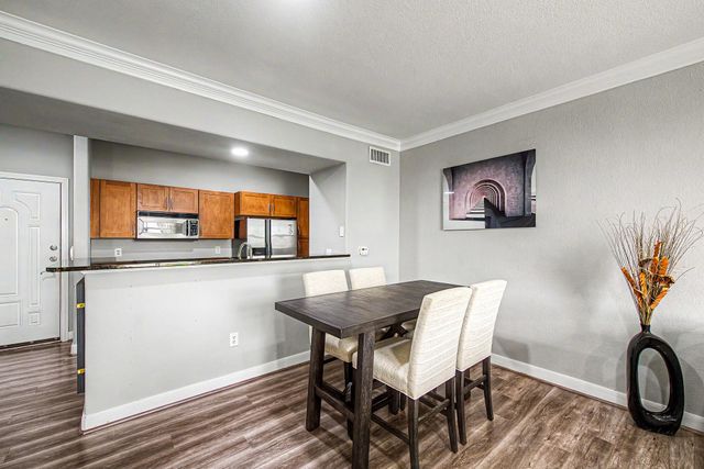 2299 Lone Star Drive 404, Sugar Land, TX 77479