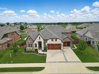 2614 Moon Dance Court, Midlothian, TX 76065