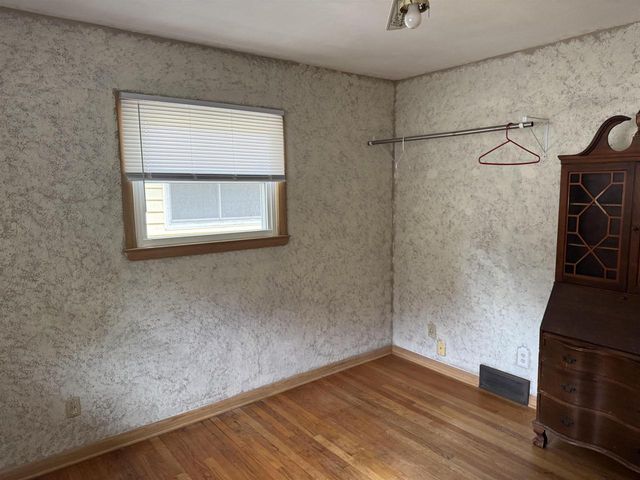 5403 Winnequah Road, Monona, WI 53716
