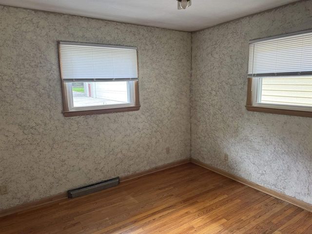 5403 Winnequah Road, Monona, WI 53716