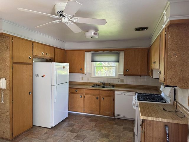 5403 Winnequah Road, Monona, WI 53716