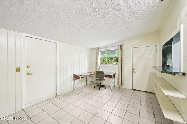 2006 ORLEAN Drive, Jacksonville, FL 32210