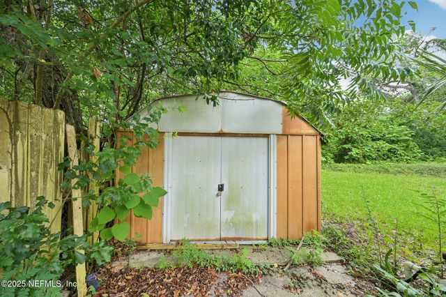 2006 ORLEAN Drive, Jacksonville, FL 32210