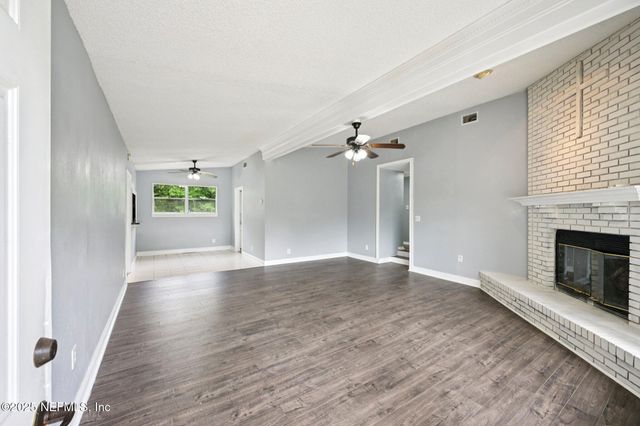 2006 ORLEAN Drive, Jacksonville, FL 32210