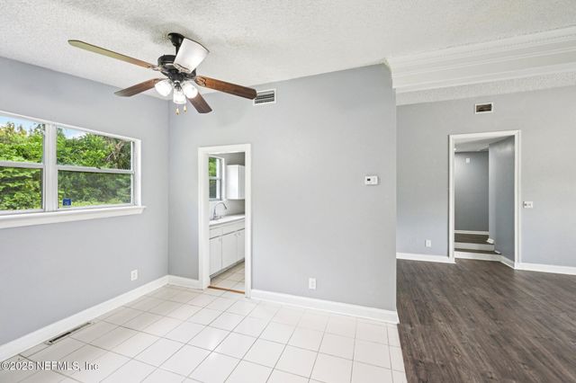 2006 ORLEAN Drive, Jacksonville, FL 32210