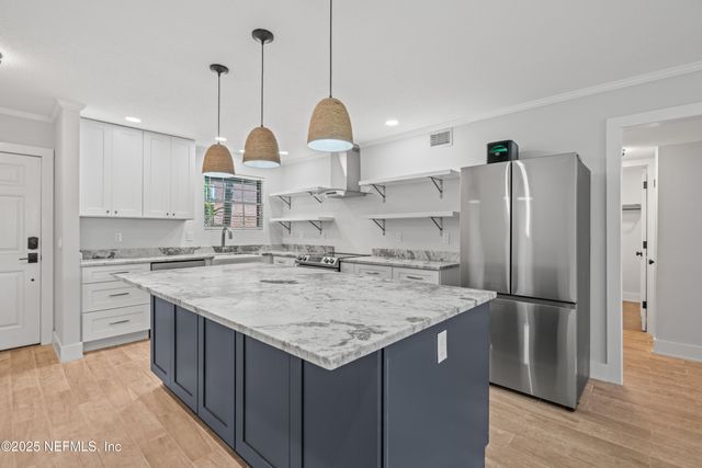 22 COMARES Avenue 4A, St. Augustine, FL 32080