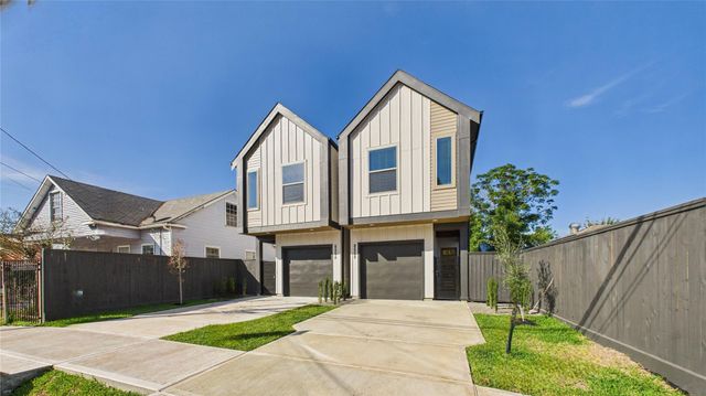 805 Brooks Street A, Houston, TX 77009