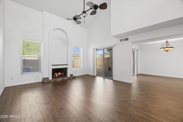 13826 S 41ST Place, Phoenix, AZ 85044