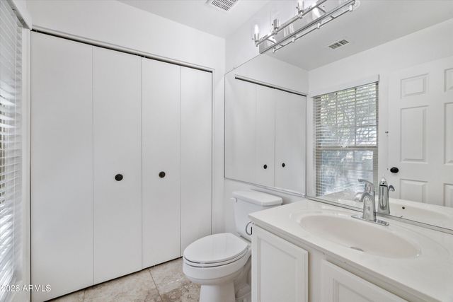 13826 S 41ST Place, Phoenix, AZ 85044