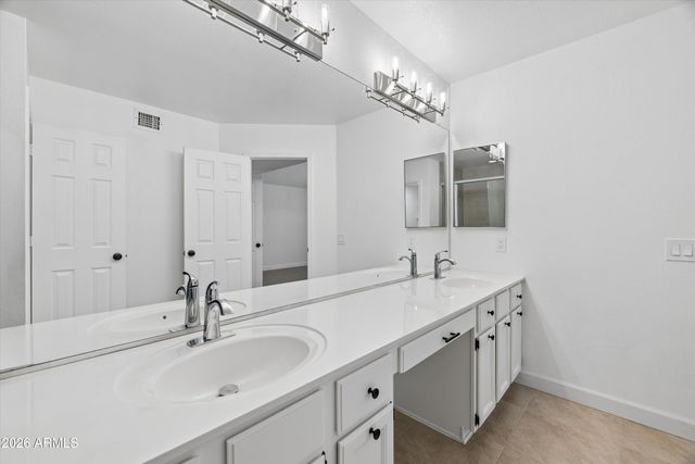 13826 S 41ST Place, Phoenix, AZ 85044