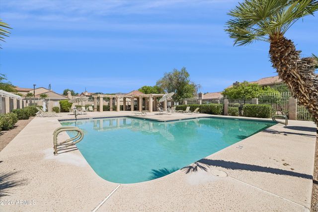 13826 S 41ST Place, Phoenix, AZ 85044