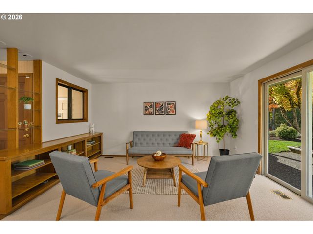 8605 Sw 90TH Ave, Portland, OR 97223