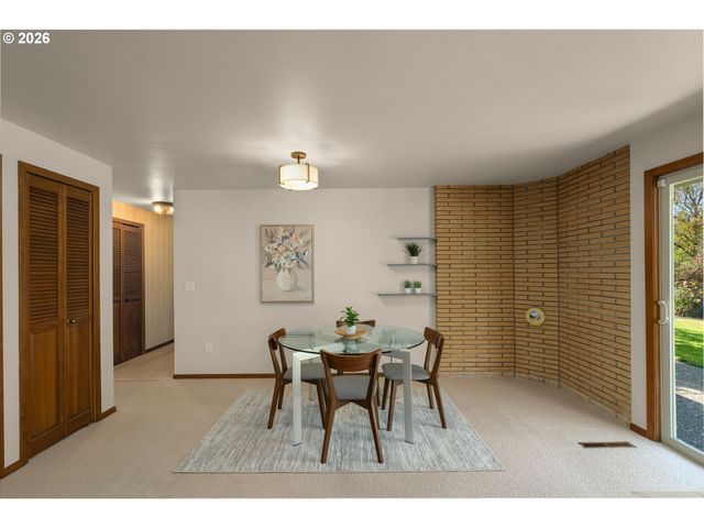8605 Sw 90TH Ave, Portland, OR 97223