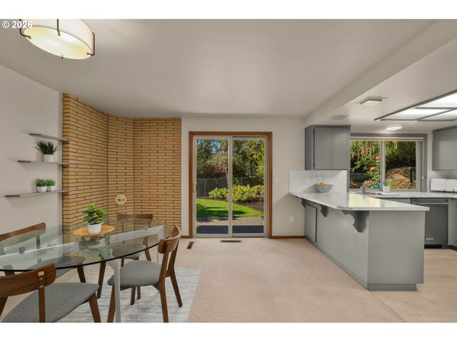 8605 Sw 90TH Ave, Portland, OR 97223