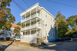 12 Arthur Ave 1, Quincy, MA 02169