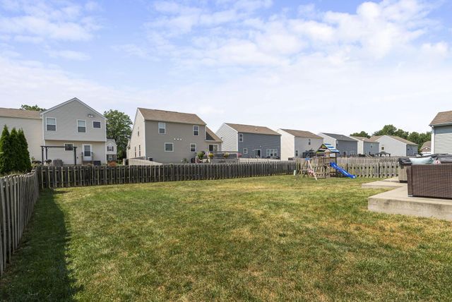 2425 Angelfire Drive, Grove City, OH 43123
