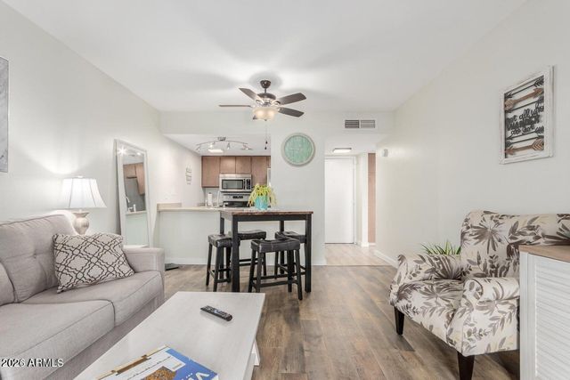 3033 E DEVONSHIRE Avenue 3029, Phoenix, AZ 85016
