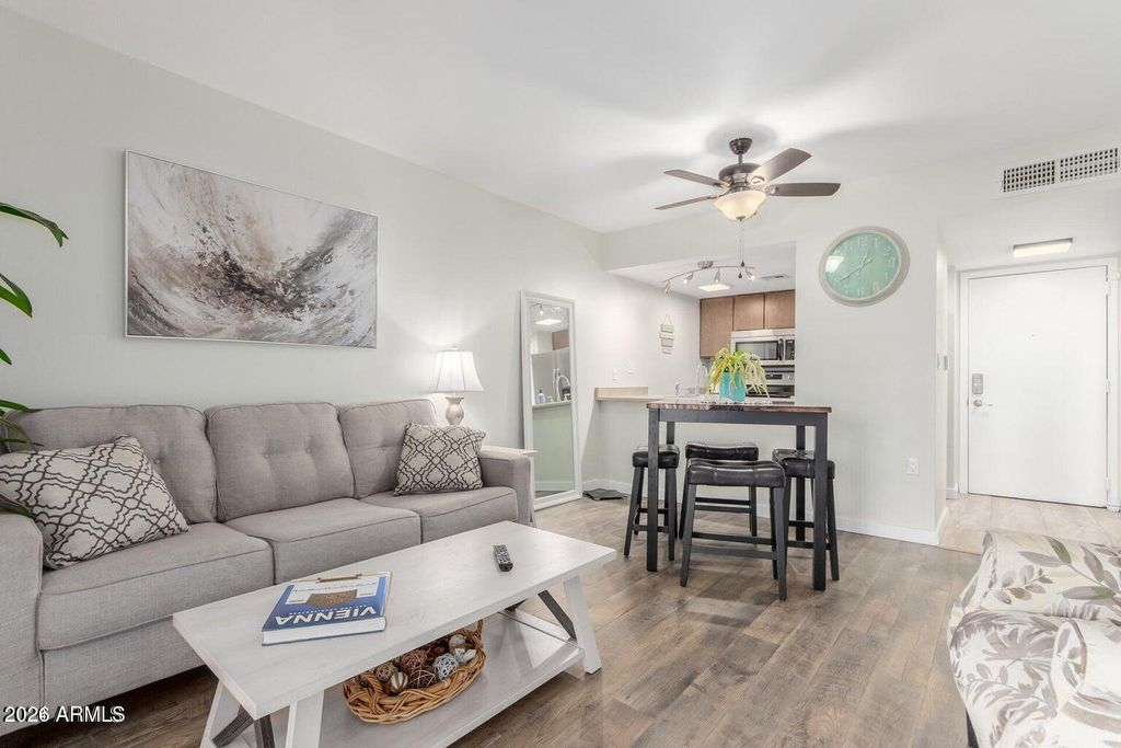 3033 E DEVONSHIRE Avenue 3029, Phoenix, AZ 85016