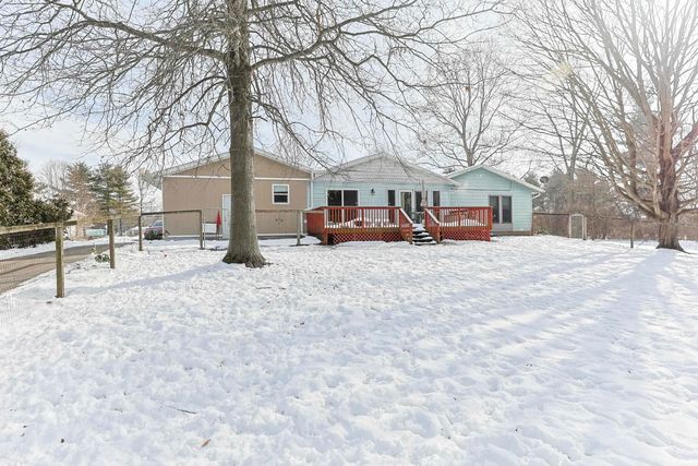54225 Ash Road, Osceola, IN 46561