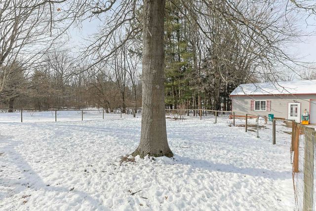 54225 Ash Road, Osceola, IN 46561