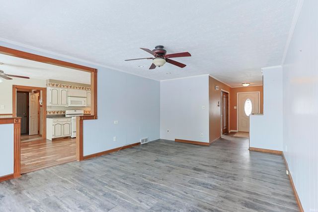 54225 Ash Road, Osceola, IN 46561