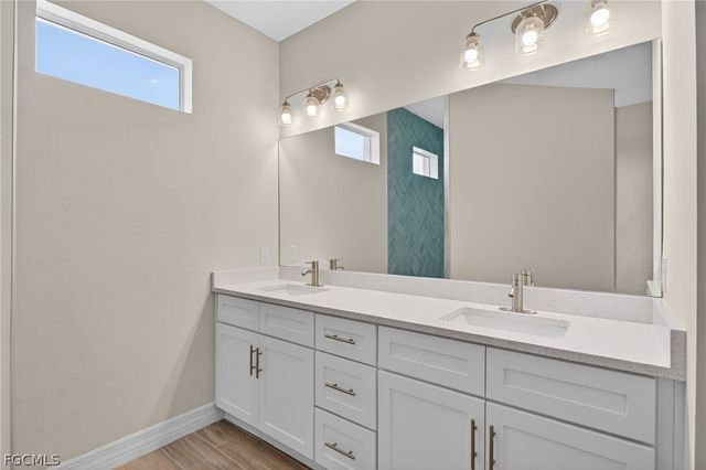 2014 NW 21st AVE, Cape Coral, FL 33993