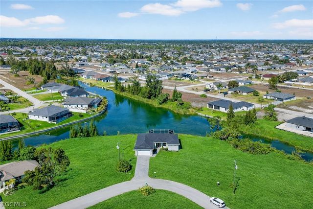 2014 NW 21st AVE, Cape Coral, FL 33993