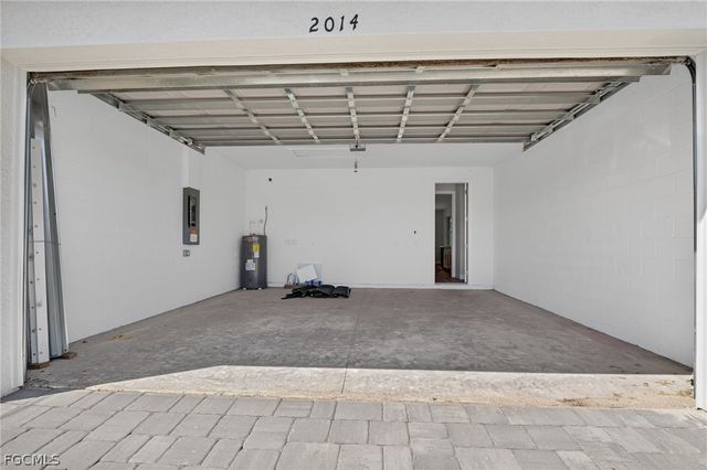 2014 NW 21st AVE, Cape Coral, FL 33993