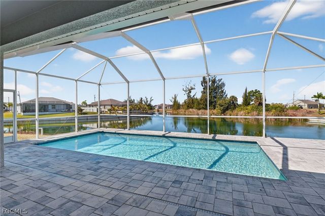 2014 NW 21st AVE, Cape Coral, FL 33993