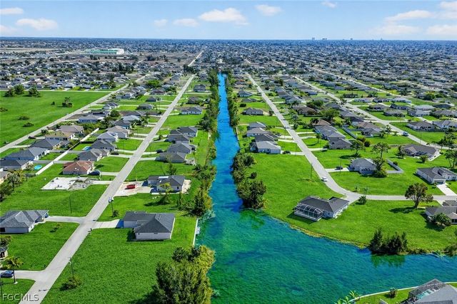 2014 NW 21st AVE, Cape Coral, FL 33993