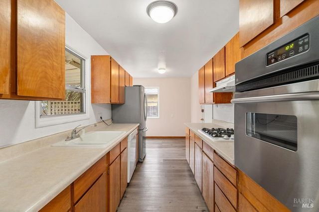 121 Jackson Way, Vallejo, CA 94591