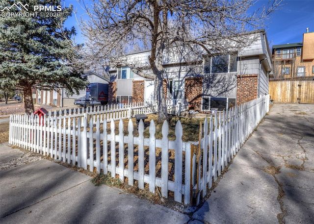 1174 Magnolia Street, Colorado Springs, CO 80907