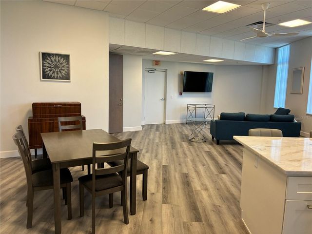 516 TAMIAMI TRAIL S 102, Nokomis, FL 34275