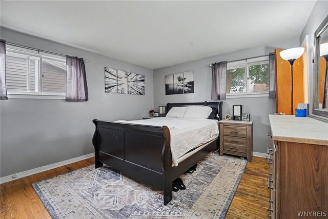 1658 Caravelle Drive, Niagara Falls, NY 14304
