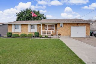 1658 Caravelle Drive, Niagara Falls, NY 14304
