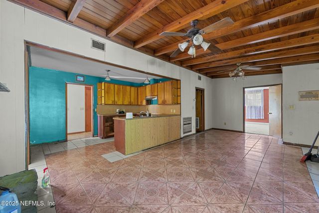 2685 SANDRA Lane, Jacksonville, FL 32208