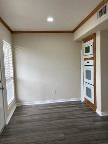 1500 Bay Area Boulevard 168, Houston, TX 77058