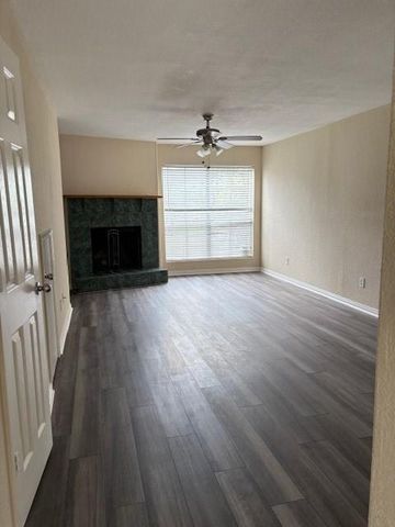 1500 Bay Area Boulevard 168, Houston, TX 77058