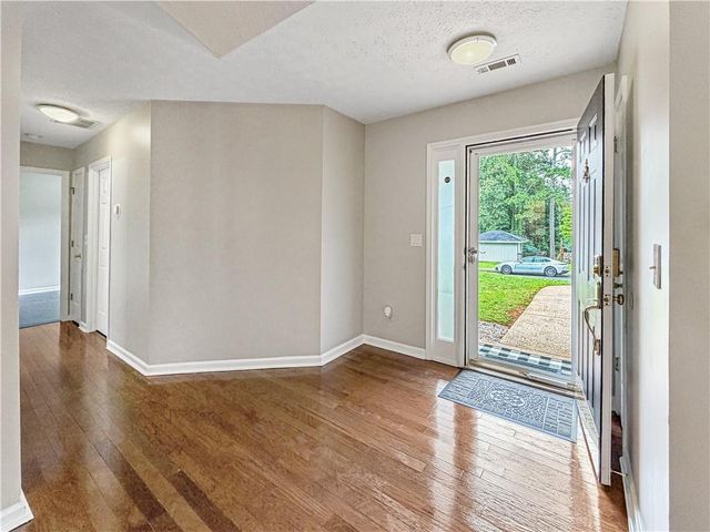 1435 Wheatfield Drive, Lawrenceville, GA 30043
