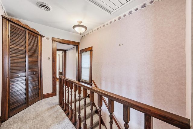 21 Toledo Street, Delaware, OH 43015
