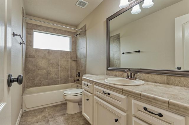 3363 Masters Drive, Montgomery, TX 77356