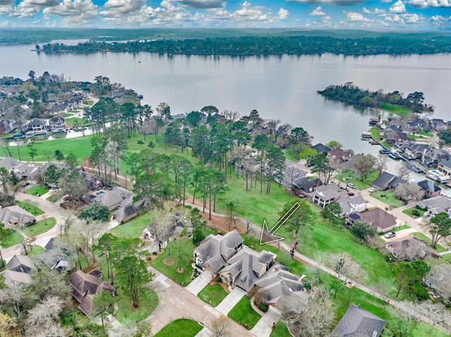 3363 Masters Drive, Montgomery, TX 77356