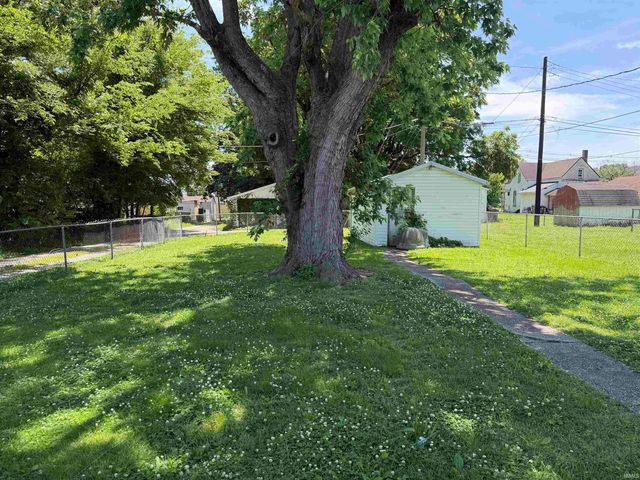 1314 Uhlhorn Street, Evansville, IN 47710