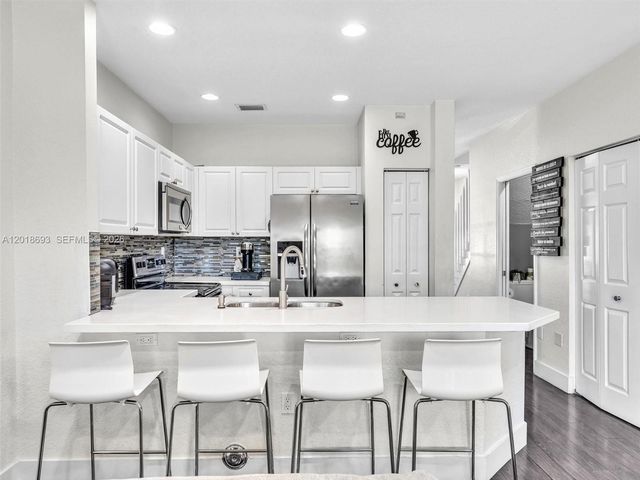 5779 NW 116th Ave 104, Doral, FL 33178