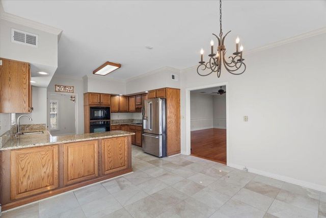 9168 SYCAMORE CREEK CV, Germantown, TN 38139