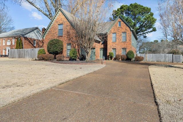 9168 SYCAMORE CREEK CV, Germantown, TN 38139