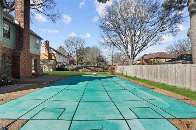 9168 SYCAMORE CREEK CV, Germantown, TN 38139